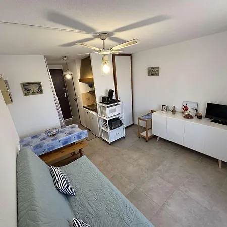 Studio-cabine A Pres De La - Fr-1-229c-106 * Port-la-Nouvelle